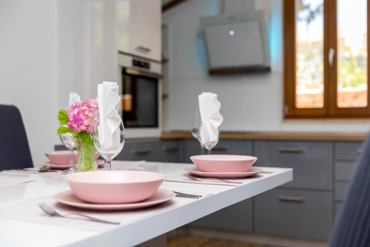 Vacation House Orange Велі-Лошинь Екстер'єр фото